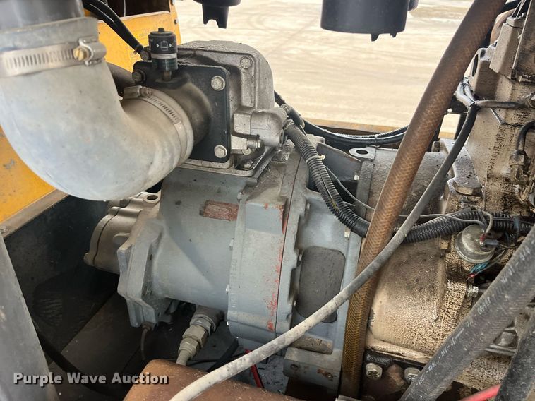 image for item LD9938 1993 Atlas Copco XAS90JD air compressor