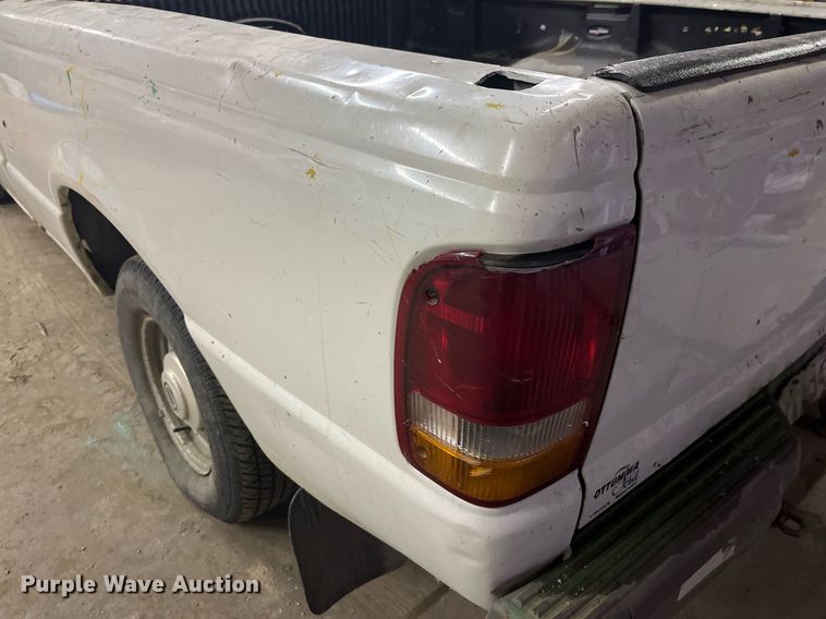 image for item LD9942 1993 Ford Ranger XL pickup truck