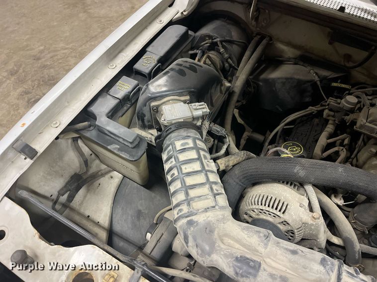 image for item LD9942 1993 Ford Ranger XL pickup truck