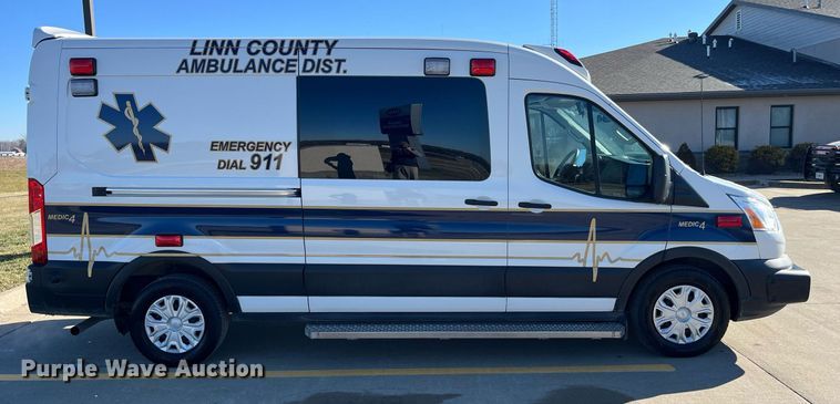 image for item LD9944 2020 Ford Transit 250 ambulance