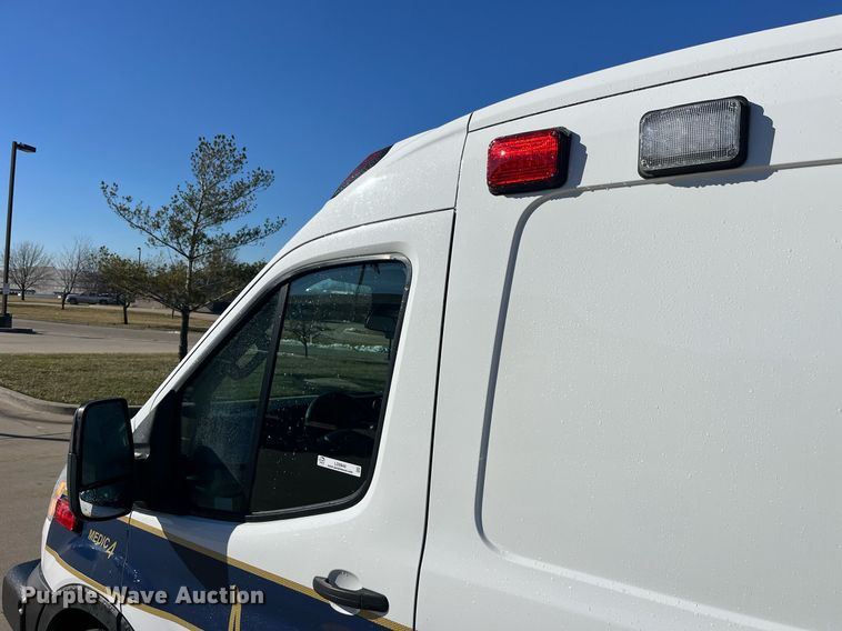 image for item LD9944 2020 Ford Transit 250 ambulance