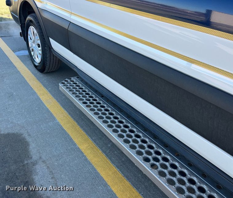 image for item LD9944 2020 Ford Transit 250 ambulance