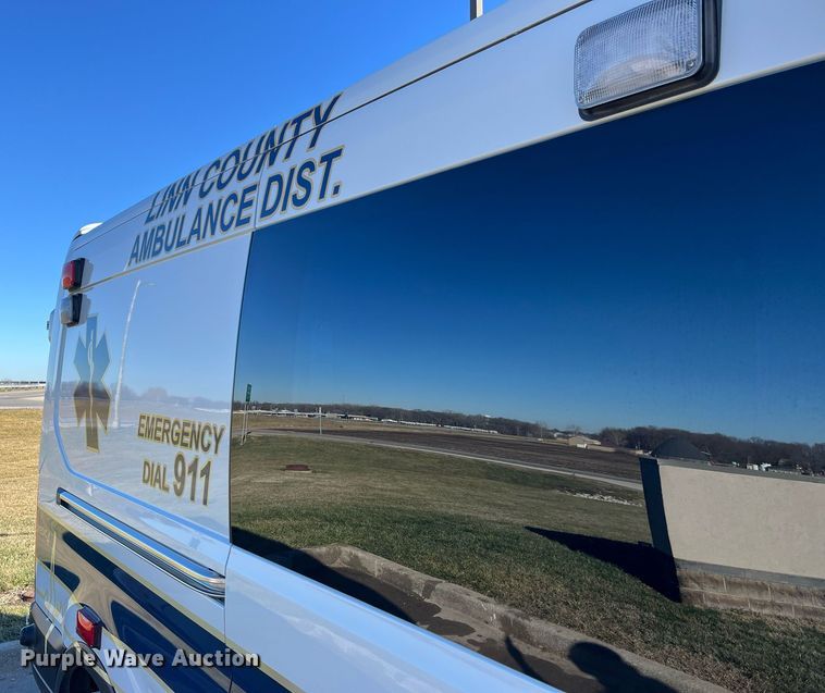 image for item LD9944 2020 Ford Transit 250 ambulance