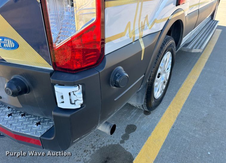 image for item LD9944 2020 Ford Transit 250 ambulance