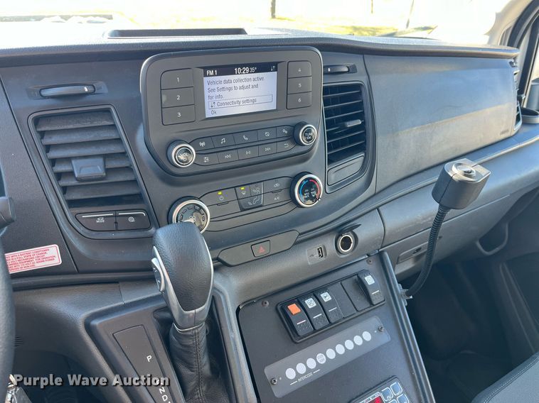 image for item LD9944 2020 Ford Transit 250 ambulance