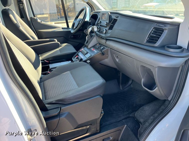 image for item LD9944 2020 Ford Transit 250 ambulance