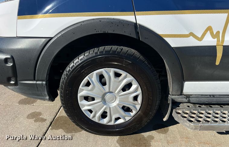 image for item LD9944 2020 Ford Transit 250 ambulance