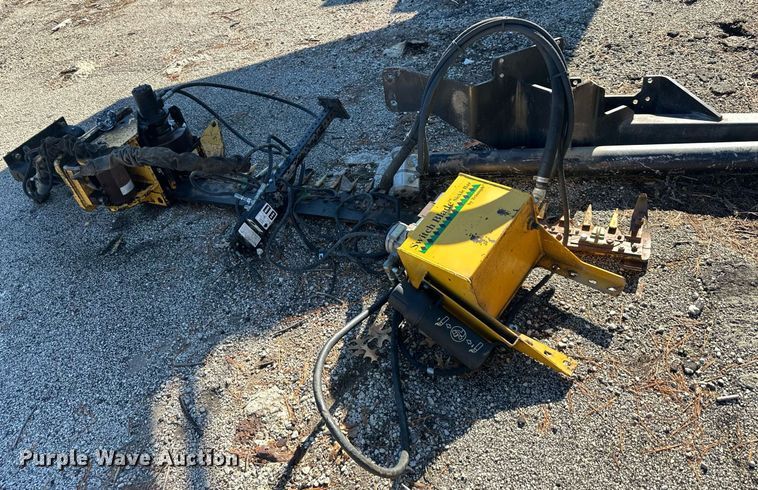 image for item LH9056 Alamo sickle mower