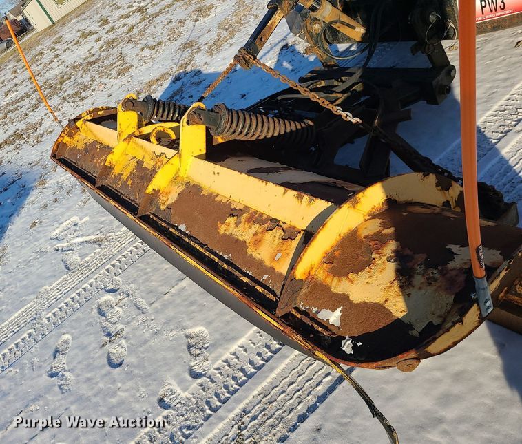 image for item LJ9472 2005 International 7400 dump truck