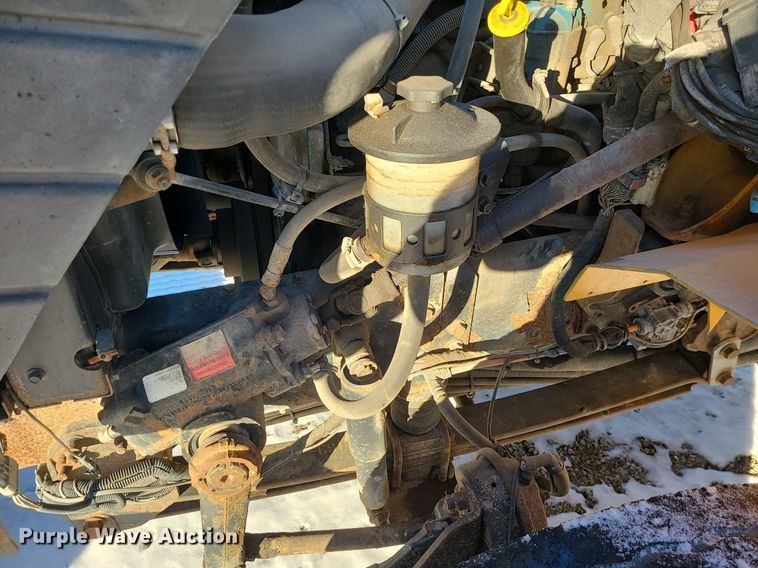 image for item LJ9472 2005 International 7400 dump truck