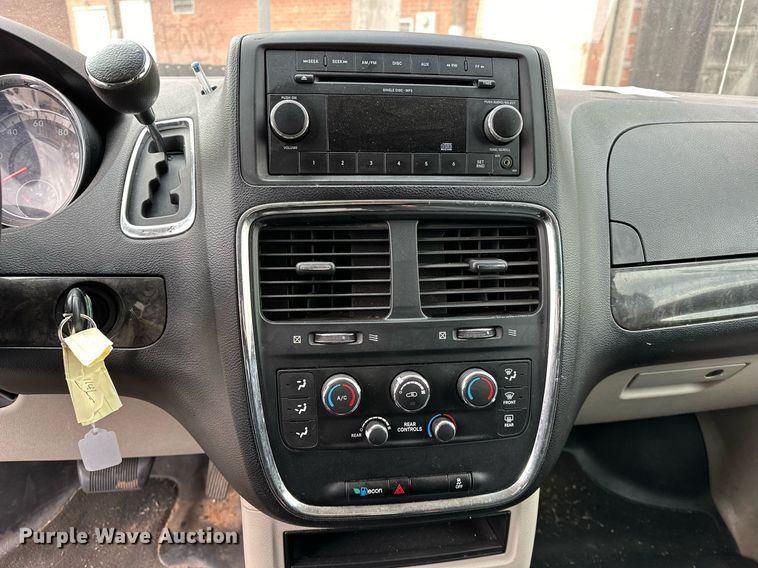 image for item LK9711 2011 Dodge Grand Caravan  handicap accessible van