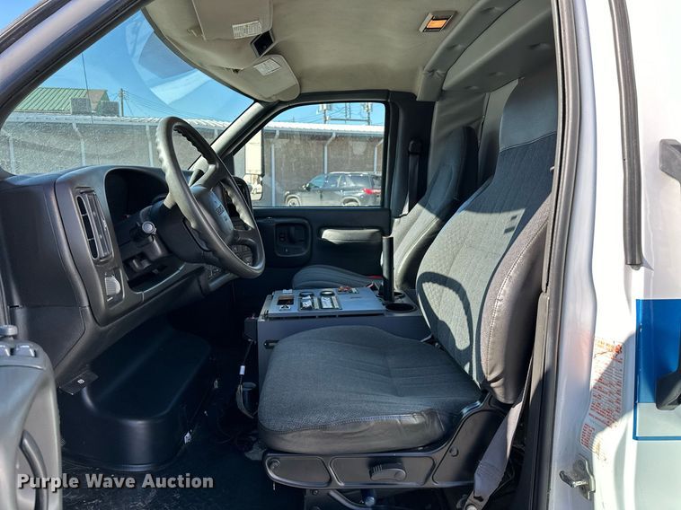 image for item LK9769 2008 GMC C4500 ambulance