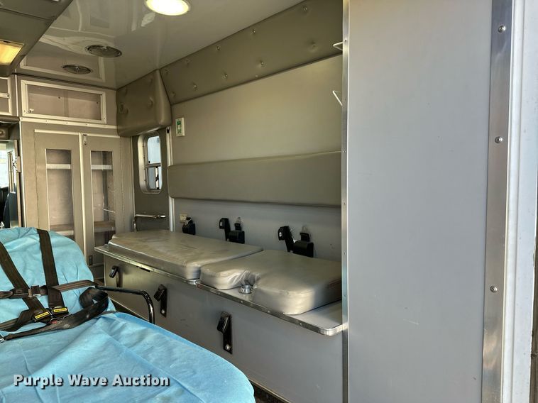 image for item LK9769 2008 GMC C4500 ambulance