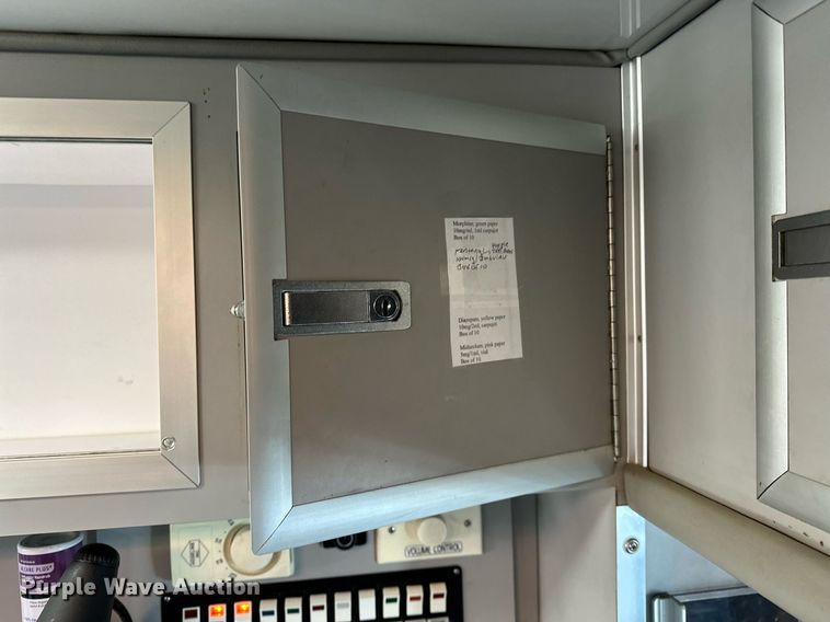 image for item LK9769 2008 GMC C4500 ambulance