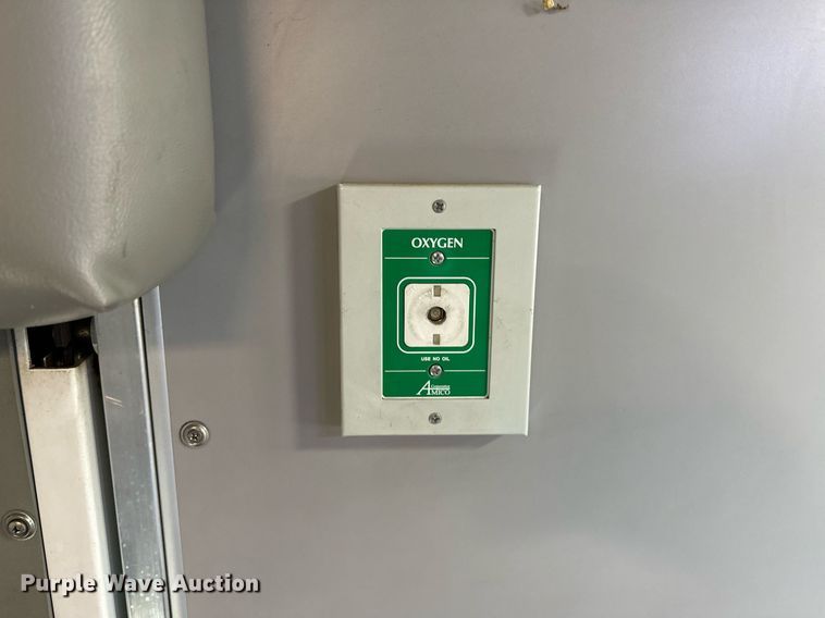 image for item LK9769 2008 GMC C4500 ambulance