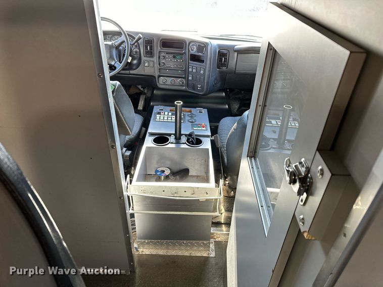 image for item LK9769 2008 GMC C4500 ambulance