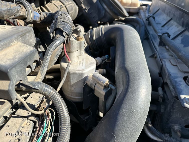 image for item LK9769 2008 GMC C4500 ambulance