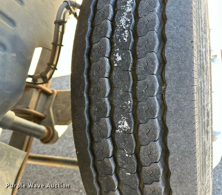 image for item LK9769 2008 GMC C4500 ambulance