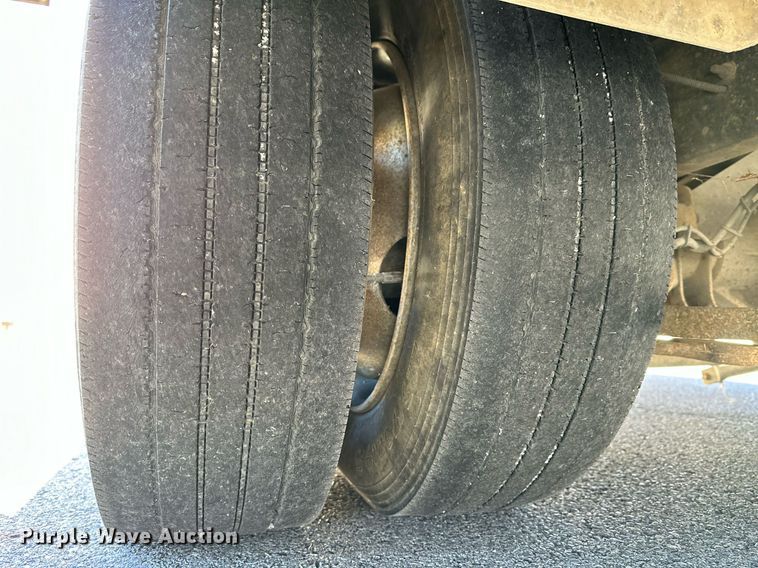 image for item LK9769 2008 GMC C4500 ambulance