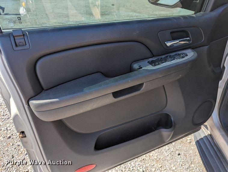 image for item LM9824 2009 Chevrolet Tahoe Police SUV