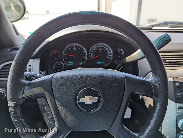 image for item LM9824 2009 Chevrolet Tahoe Police SUV