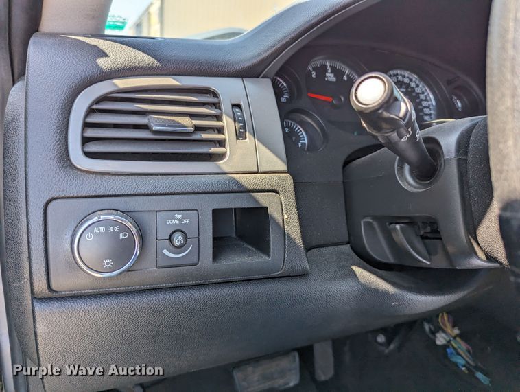 image for item LM9824 2009 Chevrolet Tahoe Police SUV