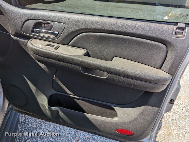 image for item LM9824 2009 Chevrolet Tahoe Police SUV