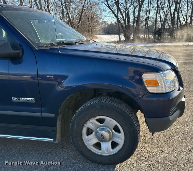 image for item LO9466 2006 Ford  Explorer SUV