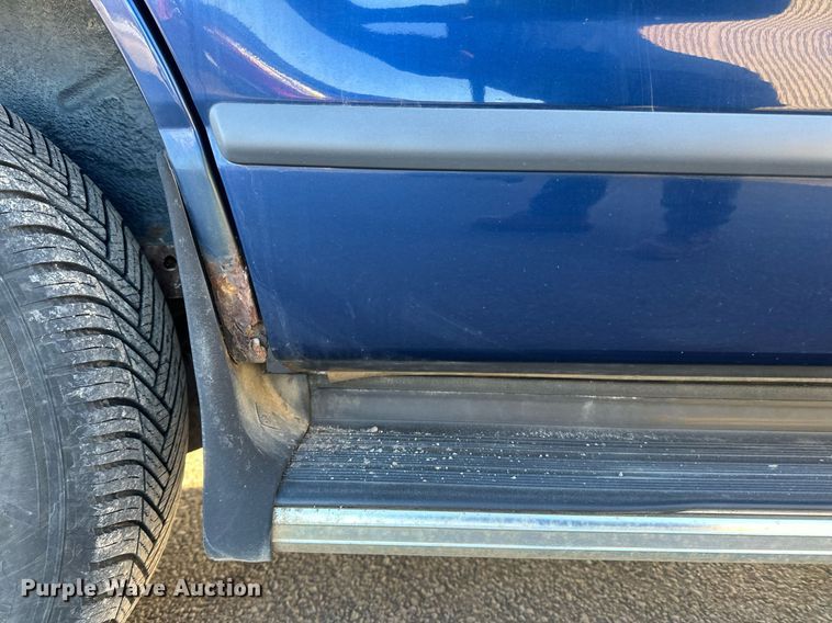 image for item LO9466 2006 Ford  Explorer SUV