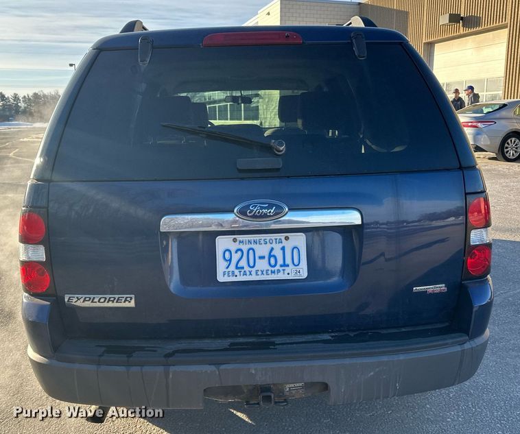 image for item LO9466 2006 Ford  Explorer SUV