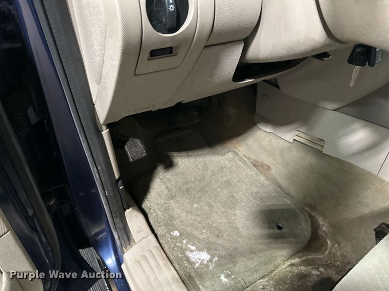 image for item LO9466 2006 Ford  Explorer SUV