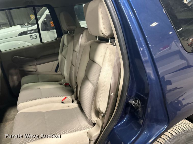 image for item LO9466 2006 Ford  Explorer SUV