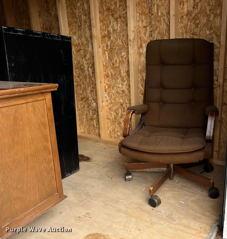 image for item LU9796 Office furniture