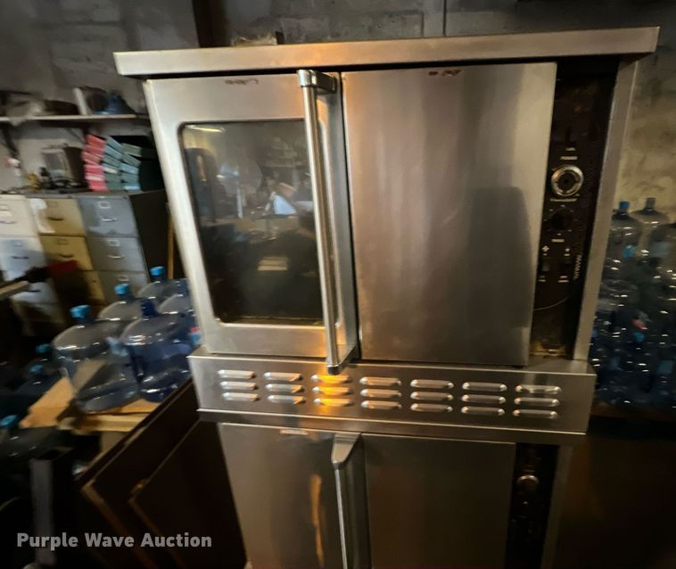 image for item LU9797 American Range double oven