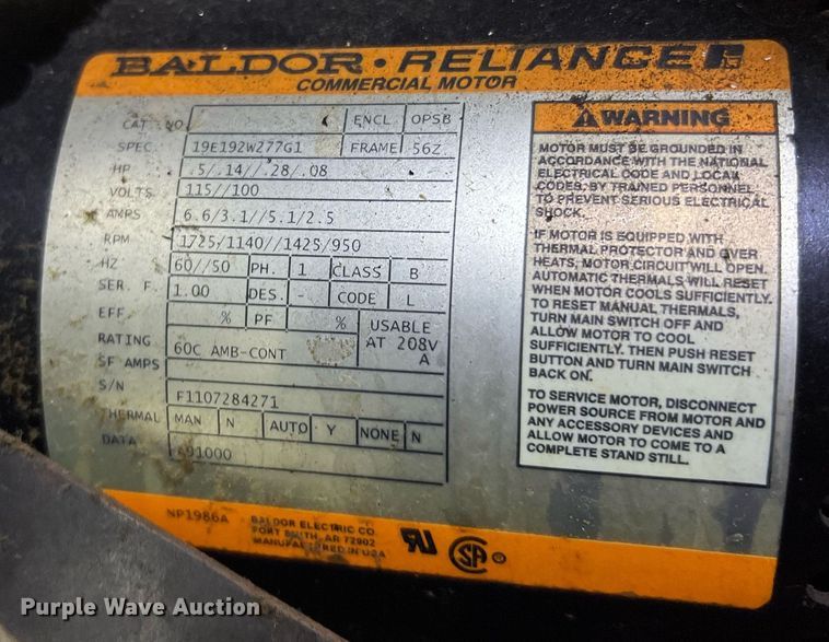 image for item LU9797 American Range double oven