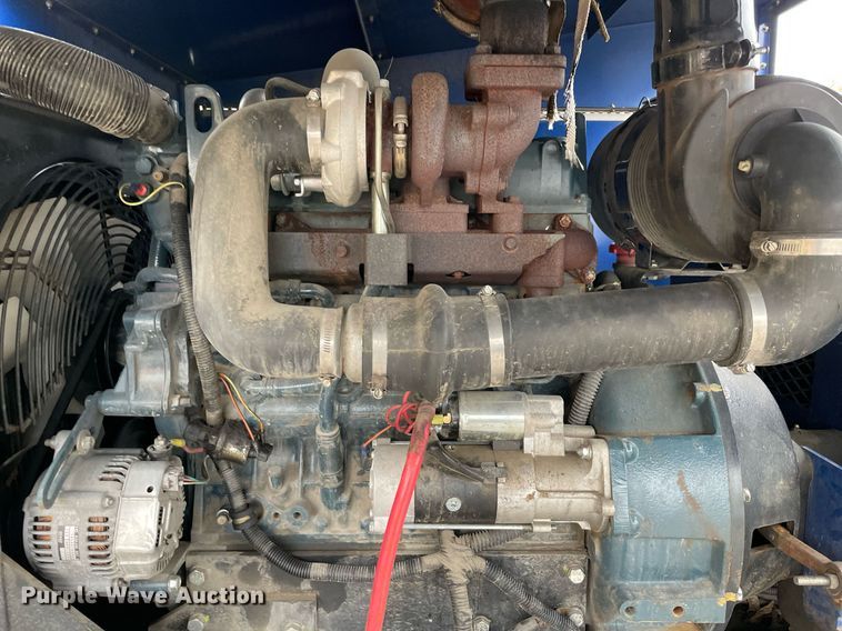 image for item LV9202 2015 Isuzu NQR sewer jetter truck