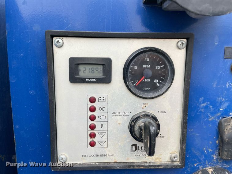 image for item LV9202 2015 Isuzu NQR sewer jetter truck