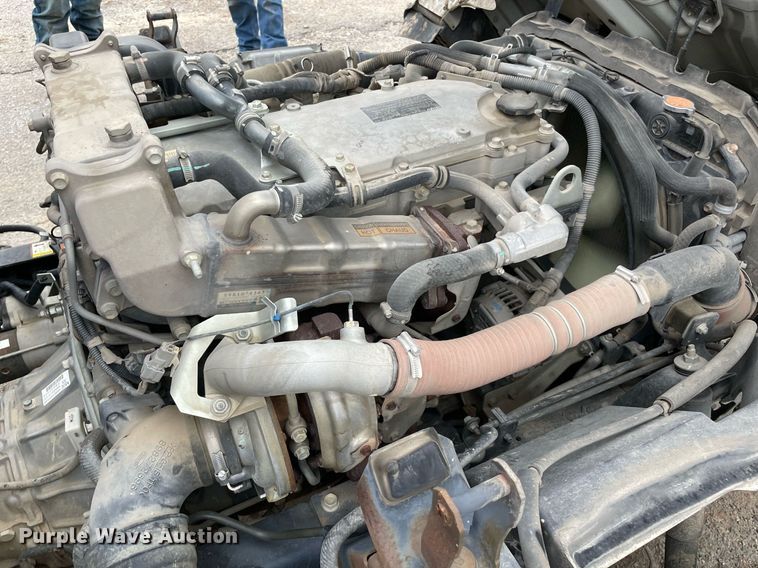 image for item LV9202 2015 Isuzu NQR sewer jetter truck