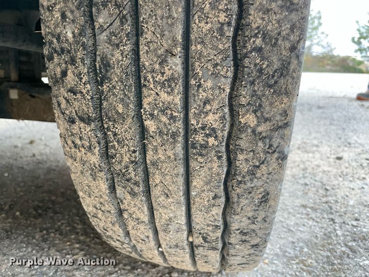 image for item LV9202 2015 Isuzu NQR sewer jetter truck