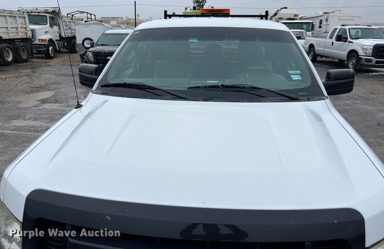 image for item MI9008 2012 Ford F150 SuperCab pickup truck