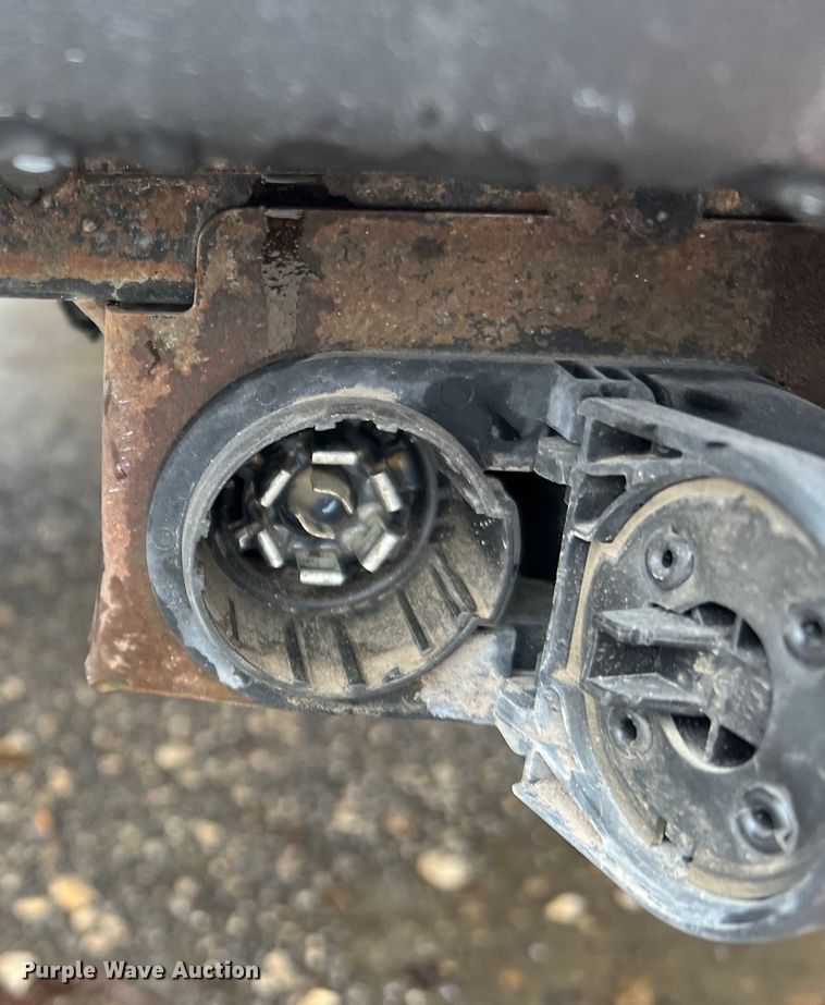 image for item MI9008 2012 Ford F150 SuperCab pickup truck