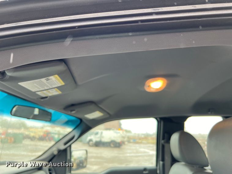 image for item MI9008 2012 Ford F150 SuperCab pickup truck