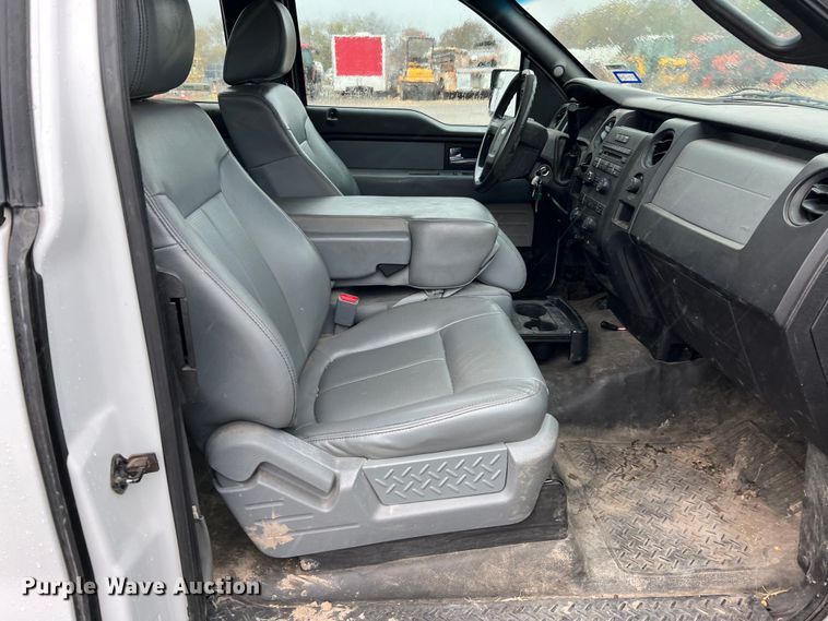 image for item MI9008 2012 Ford F150 SuperCab pickup truck