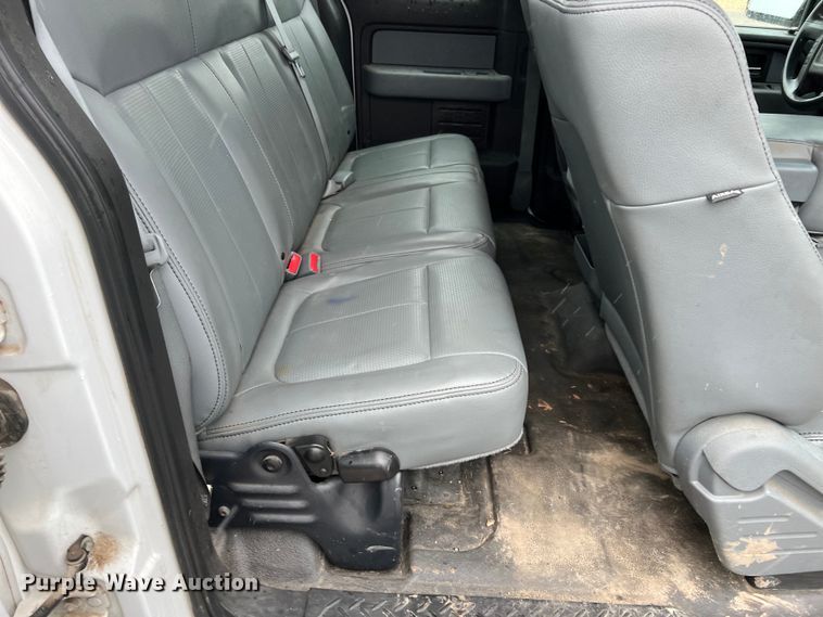 image for item MI9008 2012 Ford F150 SuperCab pickup truck