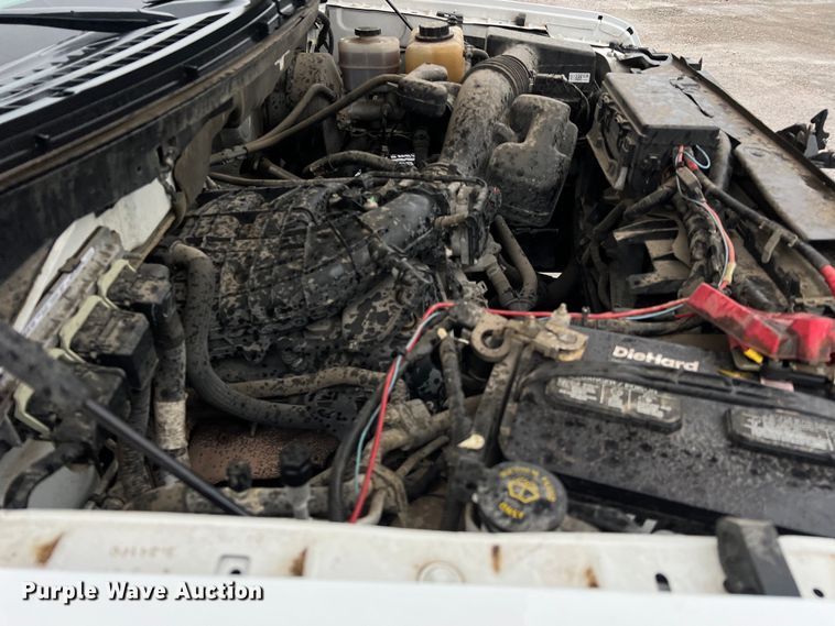 image for item MI9008 2012 Ford F150 SuperCab pickup truck