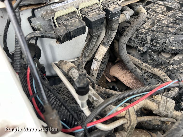 image for item MI9008 2012 Ford F150 SuperCab pickup truck