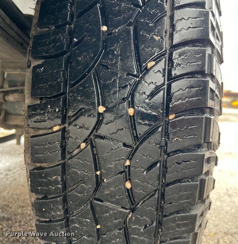 image for item MI9008 2012 Ford F150 SuperCab pickup truck