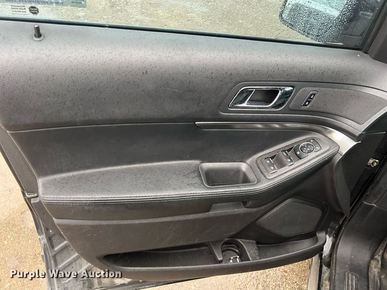 image for item MI9029 2015 Ford Explorer Police Interceptor  SUV