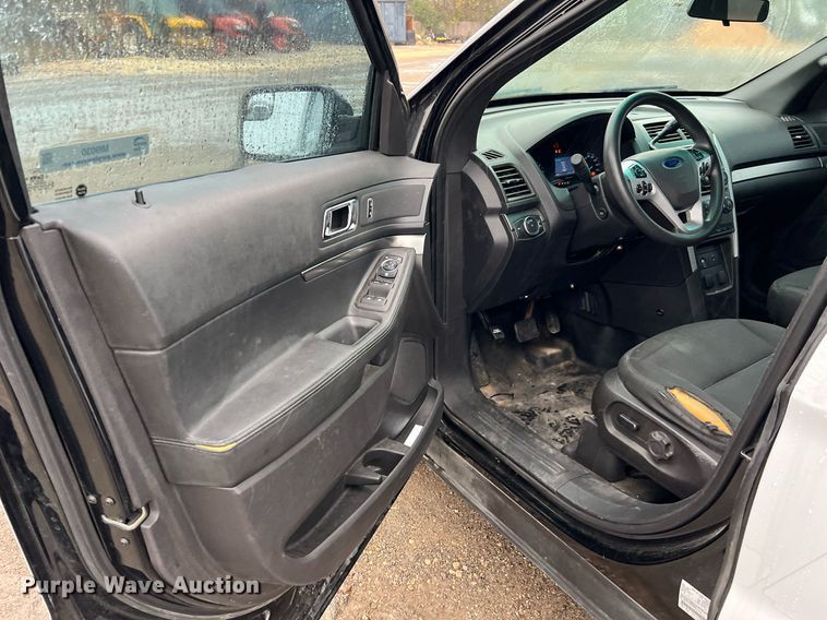 image for item MI9030 2015 Ford Explorer Police Interceptor  SUV