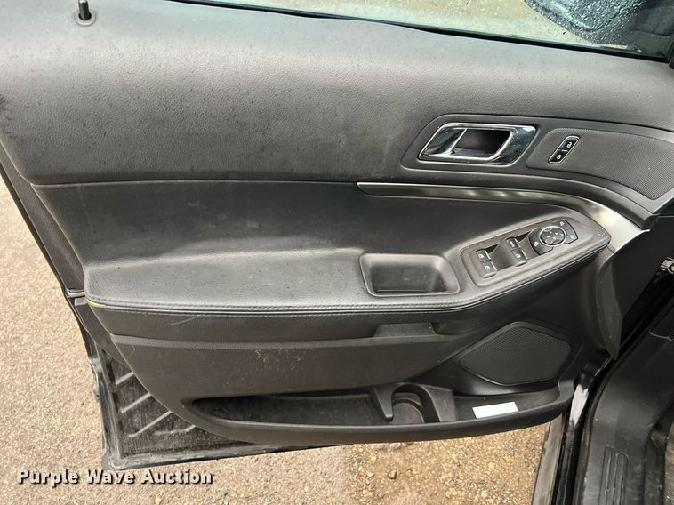 image for item MI9030 2015 Ford Explorer Police Interceptor  SUV